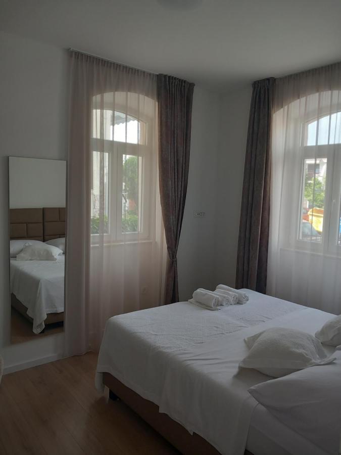 Marjan Apartment & Rooms Split Exterior photo